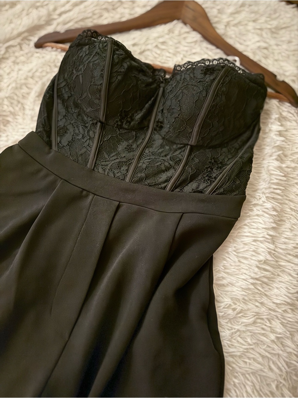 Lulu’s Black Lace Bustier Corset Jumpsuit Sz Small